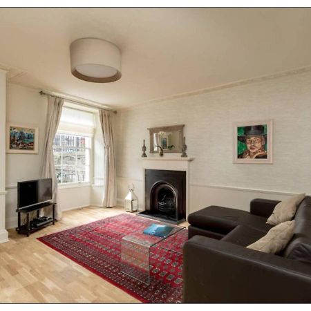 Joivy Boutique Apt With Patio In New Town Edimburgo Esterno foto