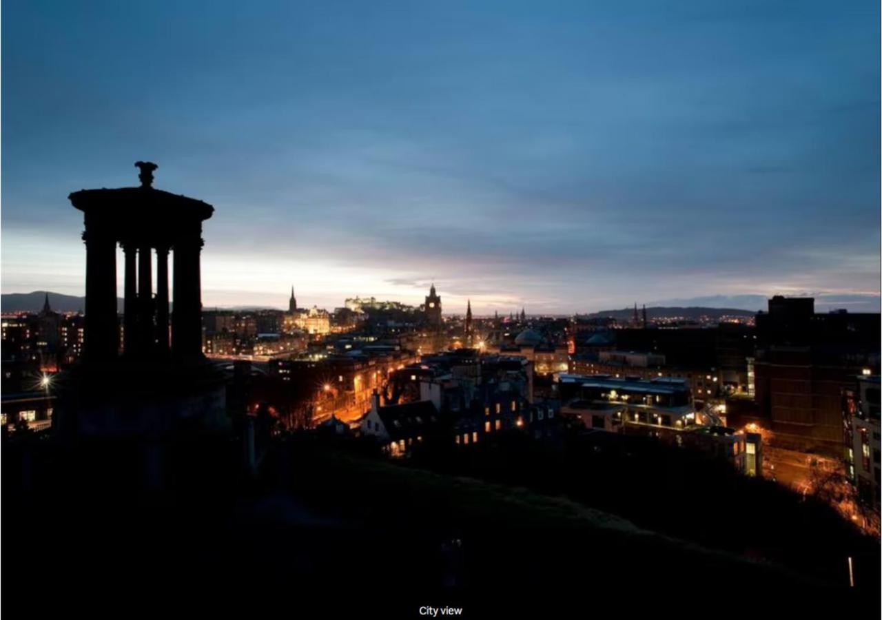 Joivy Boutique Apt With Patio In New Town Edimburgo Esterno foto